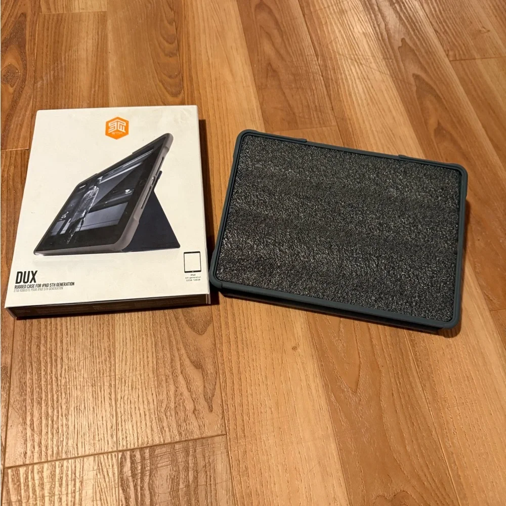 Dux iPad case